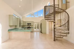 2525 NE 21st Ct, Fort Lauderdale, FL 33305 - Photo 13