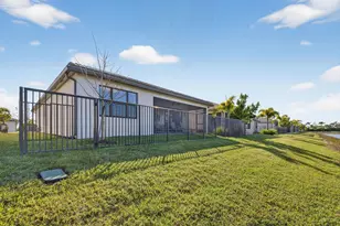 11919 SW Backshore Dr, Port Saint Lucie, FL 34987 - Photo 39