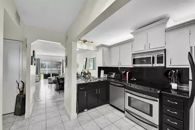 1439 S Ocean Boulevard #105, Pompano Beach, FL 33062 - Photo 7