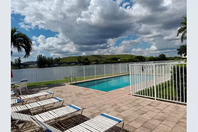 4401 Crystal Lake Drive #303, Deerfield Beach, FL 33064 - Photo 41