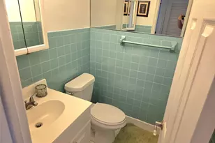 2100 NE 38th St, Lighthouse Point, FL 33064 - Photo 7