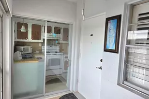 2100 NE 38th St, Lighthouse Point, FL 33064 - Photo 11