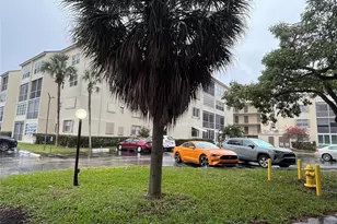 2871 Bld # H Bld Somerset Dr, Oakland Park, FL - Photo 1