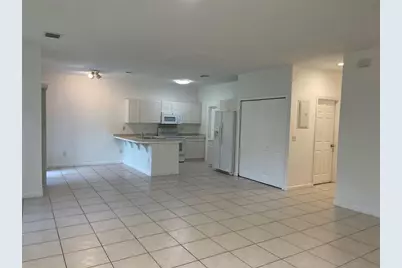 713 NE 4th Street, Hallandale Beach, FL 33009 - Photo 9