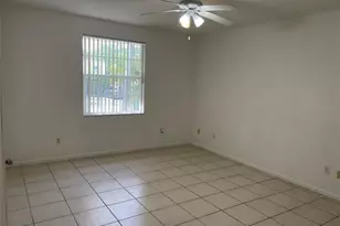 713 NE 4th St, Hallandale Beach, FL 33009 - Photo 19