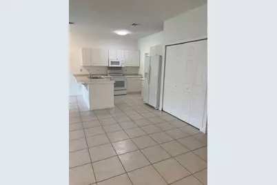 713 NE 4th Street, Hallandale Beach, FL 33009 - Photo 13