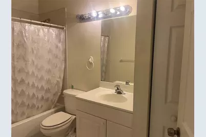 717 NE 4th Street, Hallandale Beach, FL 33009 - Photo 7