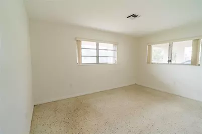 6771 SW 10th Court, Pembroke Pines, FL 33023 - Photo 11