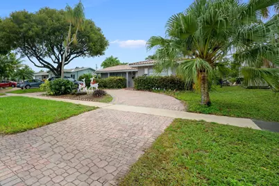 1336 Funston Street, Hollywood, FL 33019 - Photo 9