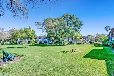 3101 Oakland Shores Drive #H204, Fort Lauderdale, FL 33309 - Photo 3
