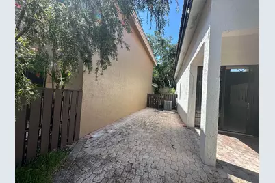 10461 NW 12th Court, Plantation, FL 33322 - Photo 29