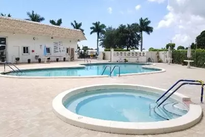 1116 Lake Terrace #207 G, Boynton Beach, FL 33426 - Photo 17