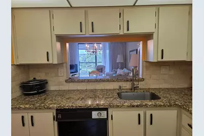 1001 Colony Point Circle #405, Hollywood, FL 33026 - Photo 7