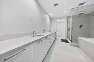 153 N Seabreeze, Fort Lauderdale, FL 33304 - Photo 21