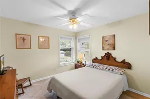 2933 Myrtle Oak Cir, Davie, FL 33328 - Photo 23