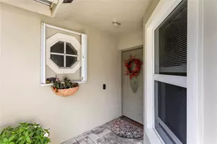 2933 Myrtle Oak Cir, Davie, FL 33328 - Photo 3