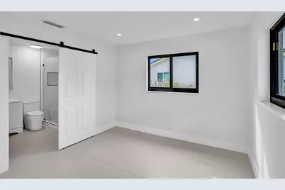 518 Linnet Circle, Delray Beach, FL 33444 - Photo 11