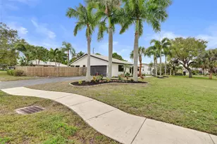 518 Linnet Cir, Delray Beach, FL 33444 - Photo 71