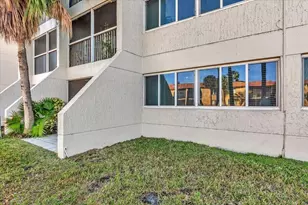 140 Lakeview Dr, Weston, FL 33326 - Photo 25