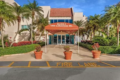 140 Lakeview Drive #105, Weston, FL 33326 - Photo 5