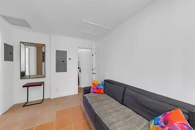 307 N Highland Drive, Hollywood, FL 33021 - Photo 19