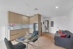 307 N Highland Dr, Hollywood, FL 33021 - Photo 5