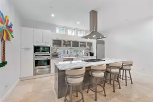 3266 NE 15th St, Pompano Beach, FL 33062 - Photo 7