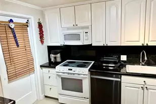 3000 S Course Dr, Pompano Beach, FL 33069 - Photo 5