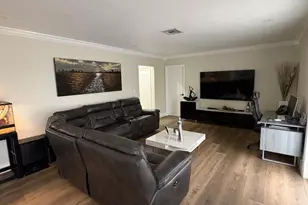 11831 SW 207th St, Miami, FL 33177 - Photo 3