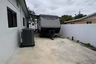 11831 SW 207th St, Miami, FL 33177 - Photo 23