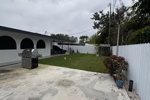 11831 SW 207th St, Miami, FL 33177 - Photo 21