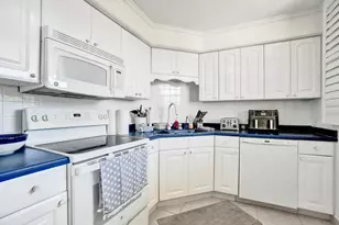 132 Lakeshore Dr, North Palm Beach, FL 33408 - Photo 13