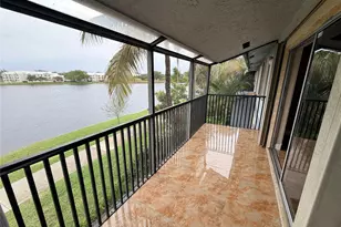 2749 S Oakland Forest Dr, Oakland Park, FL 33309 - Photo 25