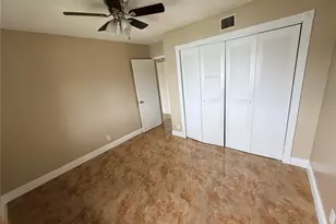 2749 S Oakland Forest Dr, Oakland Park, FL 33309 - Photo 15