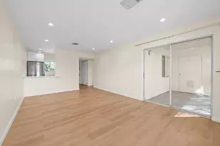 830 SW 9th St Cir, Boca Raton, FL 33486 - Photo 9