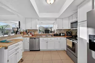 2501 NW 84th Way, Sunrise, FL 33322 - Photo 5