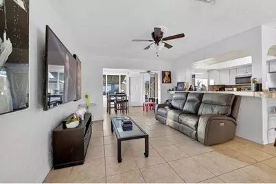 2501 NW 84th Way, Sunrise, FL 33322 - Photo 7