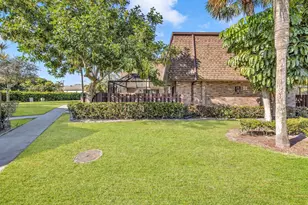 2540 NW 99th Ave, Coral Springs, FL 33065 - Photo 23