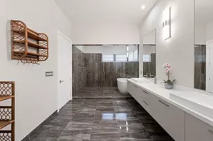 8225 Central Park Blvd, Doral, FL 33166 - Photo 25