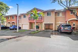 37 SE 3rd Ave, Hallandale Beach, FL 33009 - Photo 3