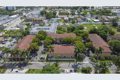 37 SE 3rd Avenue, Hallandale Beach, FL 33009 - Photo 53