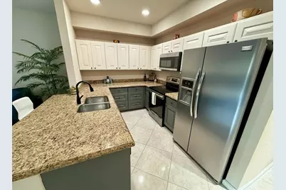 37 SE 3rd Avenue, Hallandale Beach, FL 33009 - Photo 13