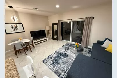 37 SE 3rd Avenue, Hallandale Beach, FL 33009 - Photo 5