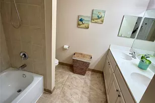 37 SE 3rd Ave, Hallandale Beach, FL 33009 - Photo 31