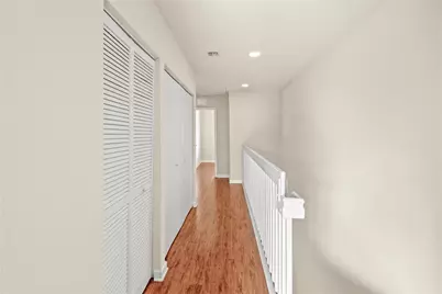 37 SE 3rd Avenue, Hallandale Beach, FL 33009 - Photo 27