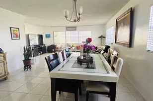 800 SW 125th Way, Hollywood, FL 33027 - Photo 3