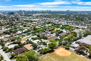 5210 NE 14th Way, Fort Lauderdale, FL 33334 - Photo 11