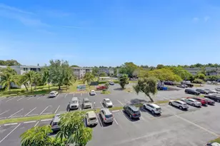 110 Royal Pk Dr, Oakland Park, FL 33309 - Photo 35