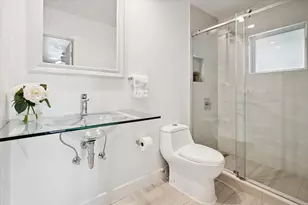 2540 Mercedes Dr, Fort Lauderdale, FL 33316 - Photo 29