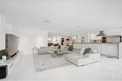 2540 Mercedes Drive, Fort Lauderdale, FL 33316 - Photo 15